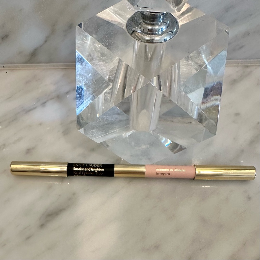 New EL Smoke & Brighten Kajal Eyeliner Duo